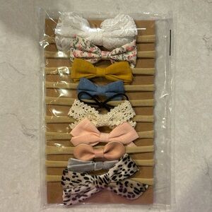 Baby head bows